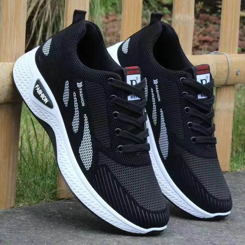 Men's shoes, trendy shoes, spring and summer.